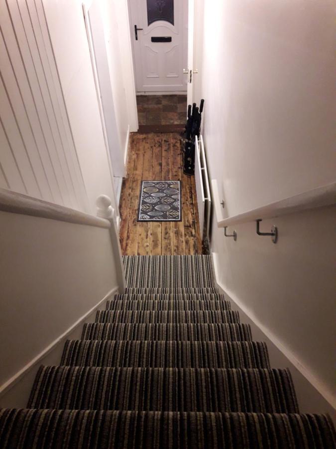 شقة Cosy @ Coleraine Beside Train+Bus Station المظهر الخارجي الصورة