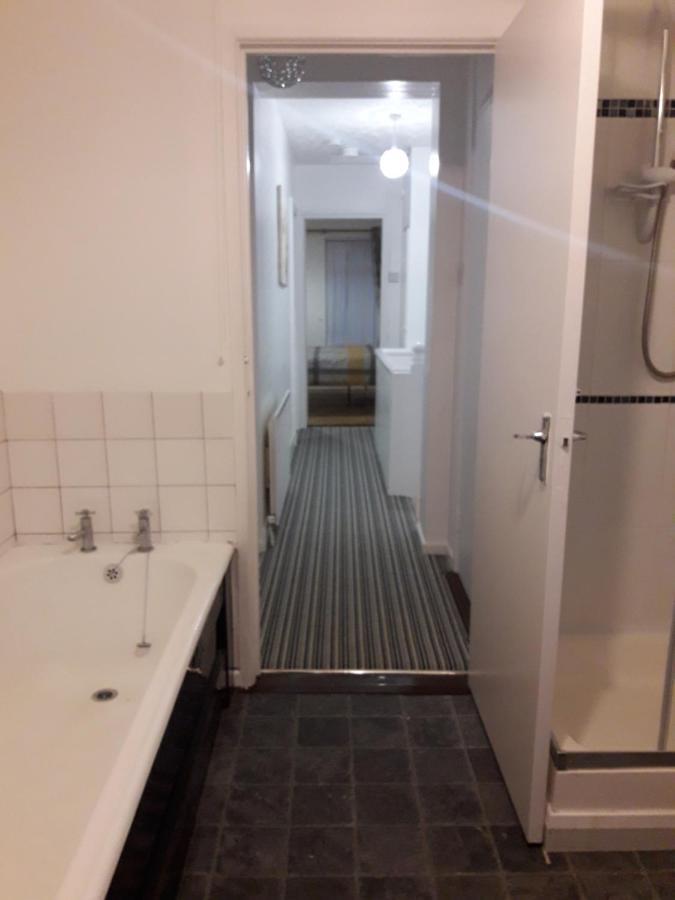 شقة Cosy @ Coleraine Beside Train+Bus Station المظهر الخارجي الصورة
